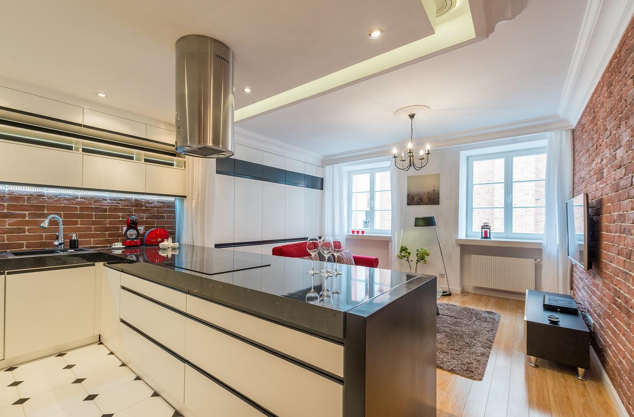 P&O Serviced Apartments Swietojanska Warszawa Eksteriør billede