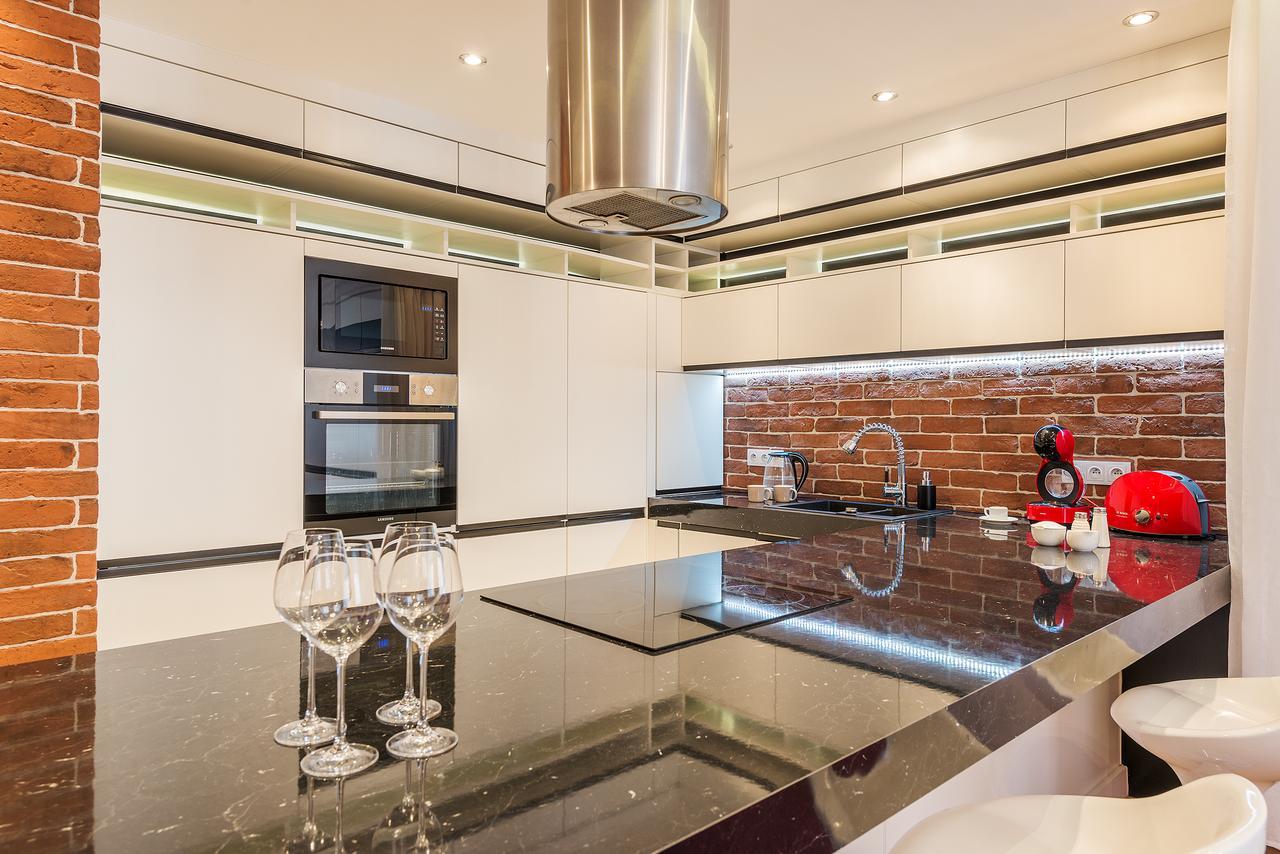 P&O Serviced Apartments Swietojanska Warszawa Eksteriør billede